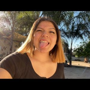 Meet your Posher, Sofia